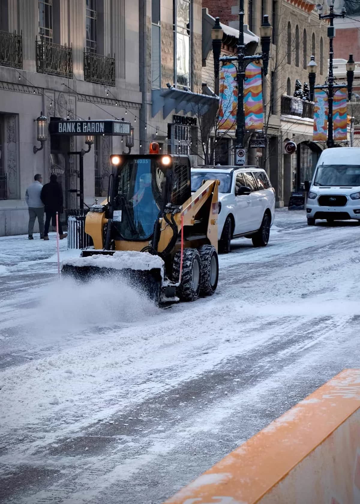 Winterdienst Außenanlagen Köln – Brüder Berisha Garten- und Landschaftsbau